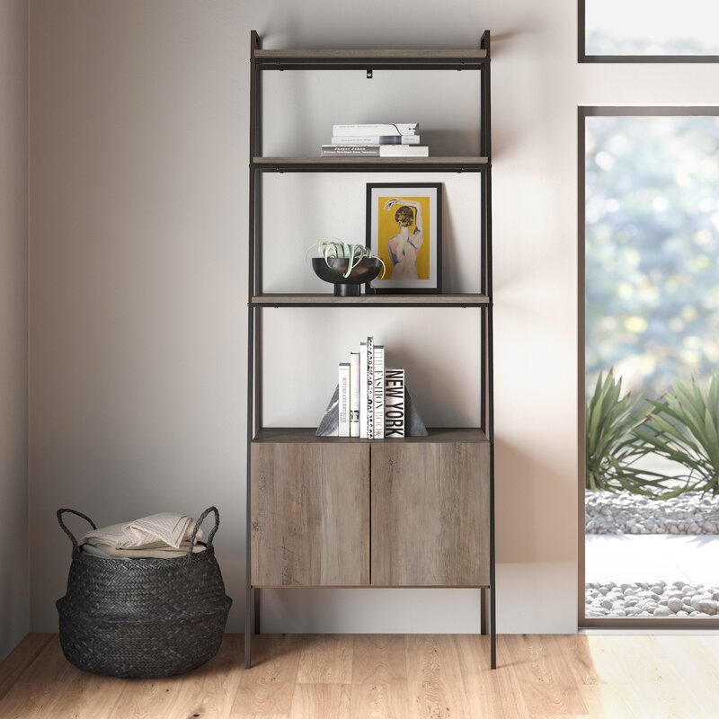 noi-that-su-dung-ke-thang-de-sach-ke-thang-de-do-ladder-bookcase-desk